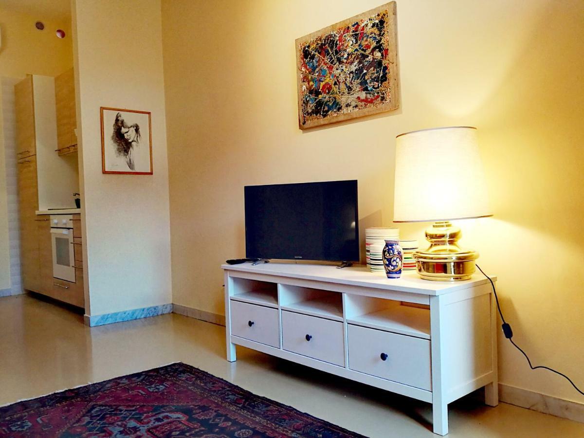 Brezzolina Apartment With Parking Bitonto Exterior foto
